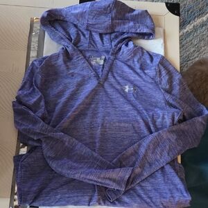 Under Armour Womens Vneck Hoodie Purple L